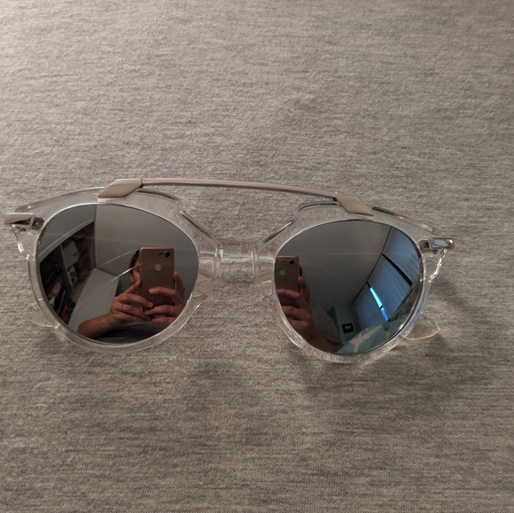 Clear Round Mirror Lens Sunglasses - Picture 6 of 6